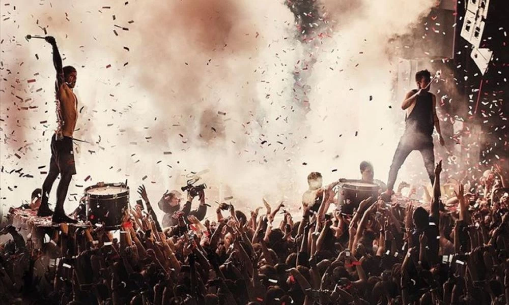 Νέα Ζηλανδία: Συναυλία μετά την καραντίνα χωρίς μάσκες